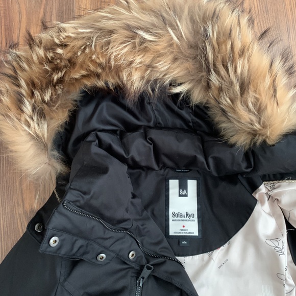Soia & Kyo Black Puffer Coat with Fur Hood - Picture 3 of 4